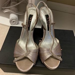 Classic silver Nina heels